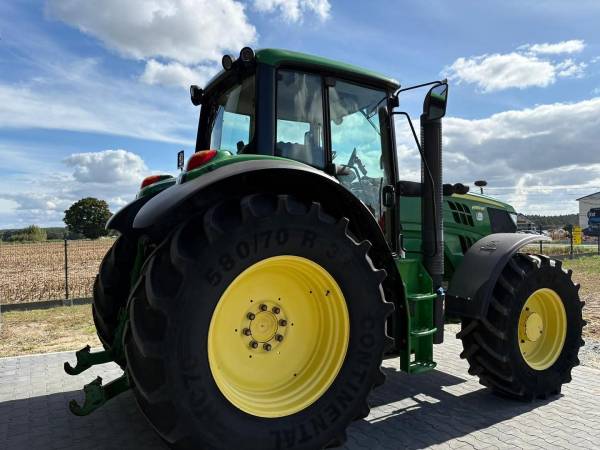 Трактор John Deere 6150M (2013)
