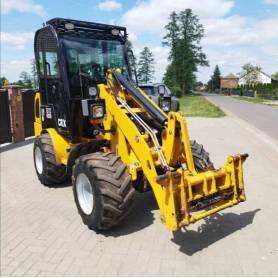 Міні-навантажувач CRX 810 (2023)