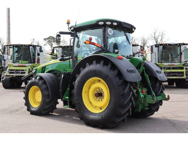 Трактор John Deere 8370R (2017)