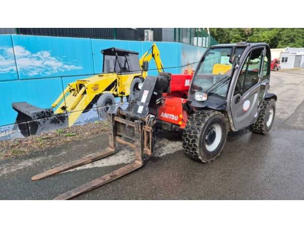 Навантажувач Manitou MT 625 (2011)