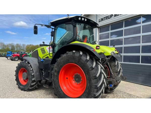 Трактор Claas Axion 850 (2012)