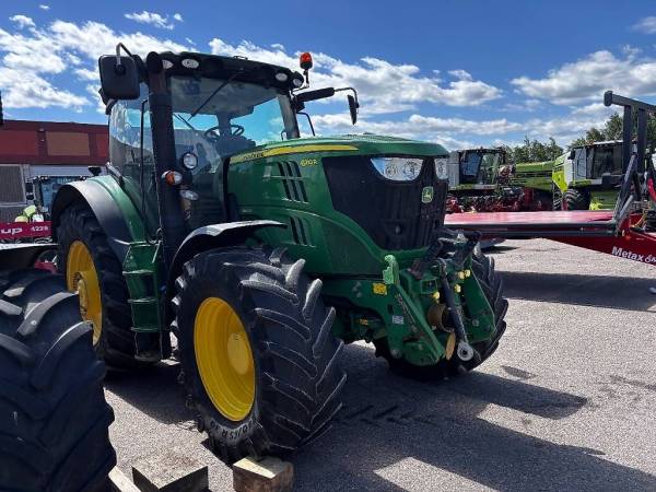 Трактор John Deere 6210R (2013)