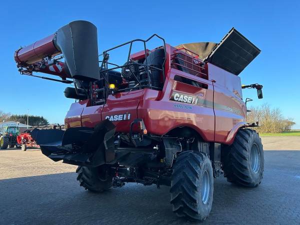 Комбайн Case IH 9230 (2017)