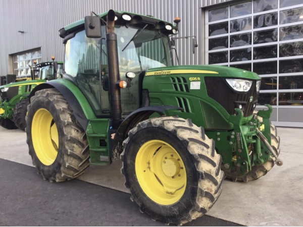 Трактор John Deere 6125R (2014)