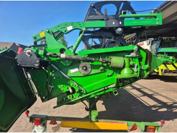 Жниварка John Deere 640X (2015)
