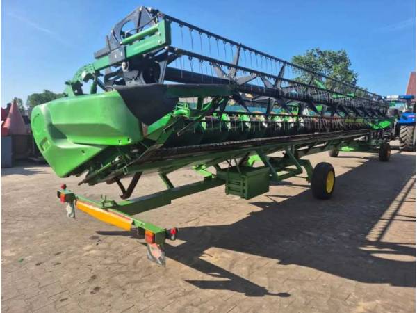 Жниварка John Deere 640X (2015)