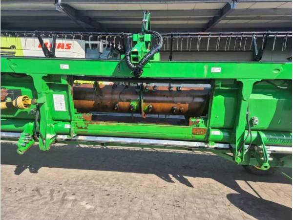Жниварка John Deere 640X (2015)
