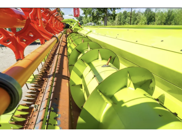Жниварка зернова Claas Vario 1230 (2014)