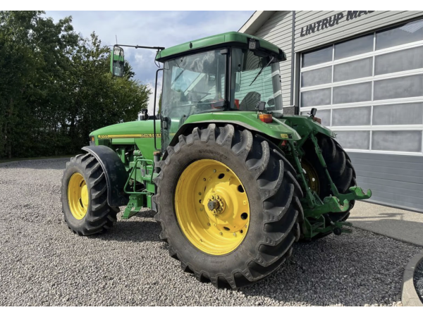 Трактор John Deere 8100 (1995)