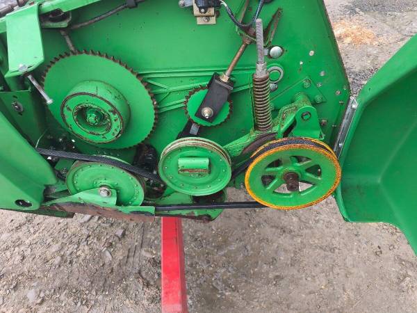 Жниварка зернова John Deere 630F