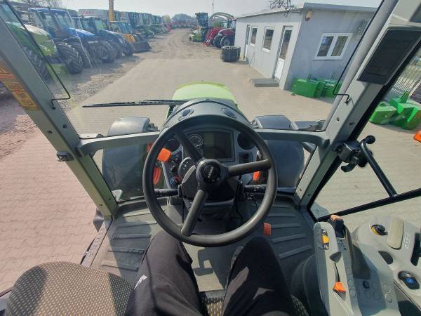 Трактор Claas Arion 610 (2010)