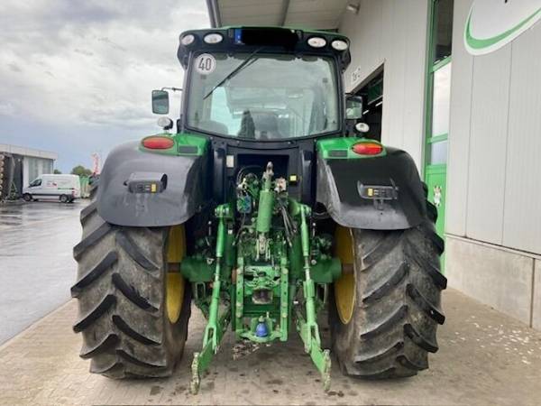 Трактор John Deere 6210R (2013)