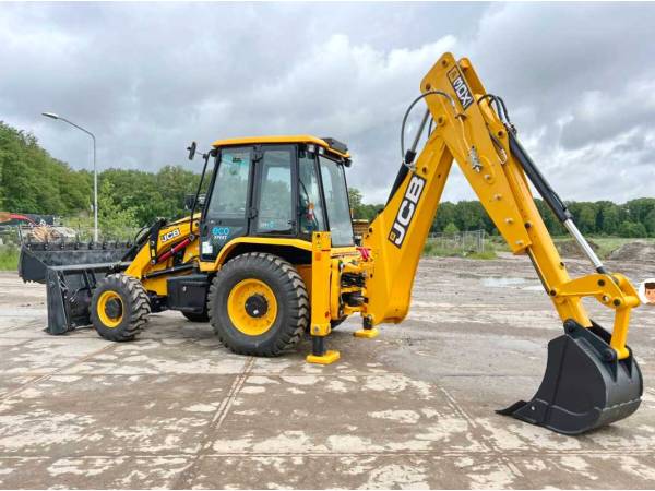 Екскаватор-навантажувач JCB 3DX (2026)