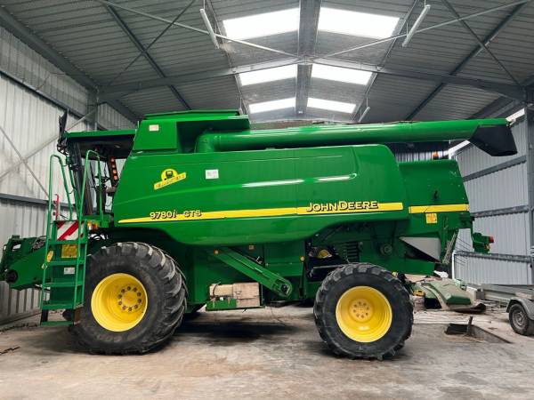 Комбайн John Deere 9780i CTS (2006)