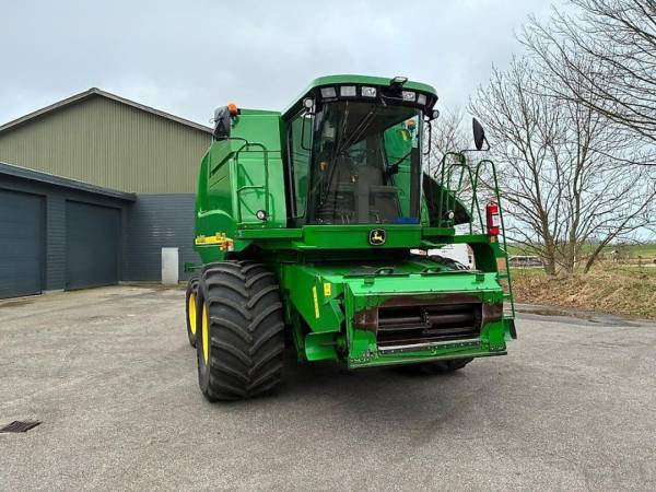 Комбайн John Deere 9780i CTS (2005)