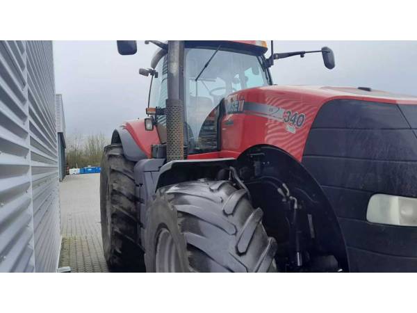 Трактор Case IH Magnum 340 (2013)