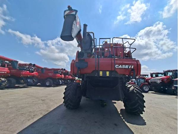 Комбайн Case IH Axial Flow 6140 (2018)