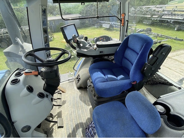 Трактор New Holland T8.380 (2015)