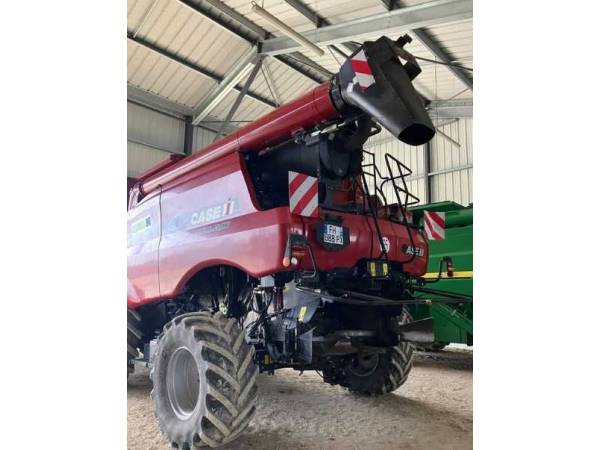 Комбайн Case IH Axial Flow 6140 (2019)
