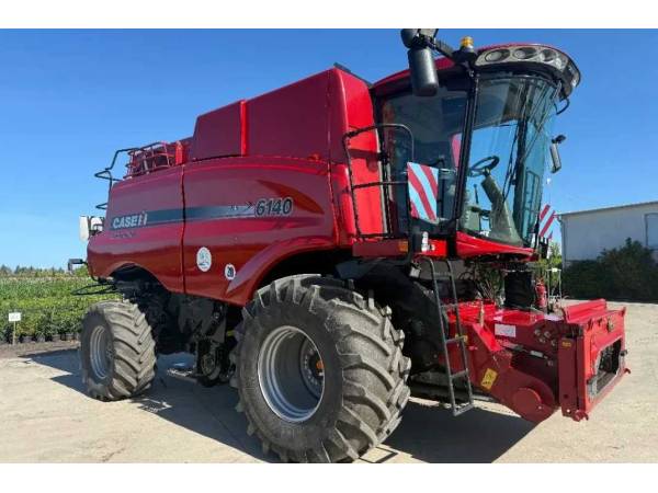 Комбайн Case IH Axial Flow 6140 (2017)