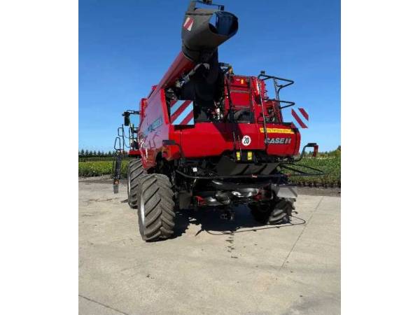 Комбайн Case IH Axial Flow 6140 (2017)