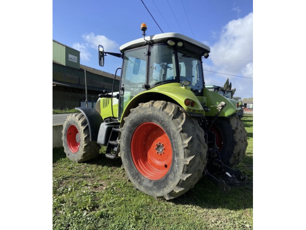 Трактор Claas Arion 620 (2011)