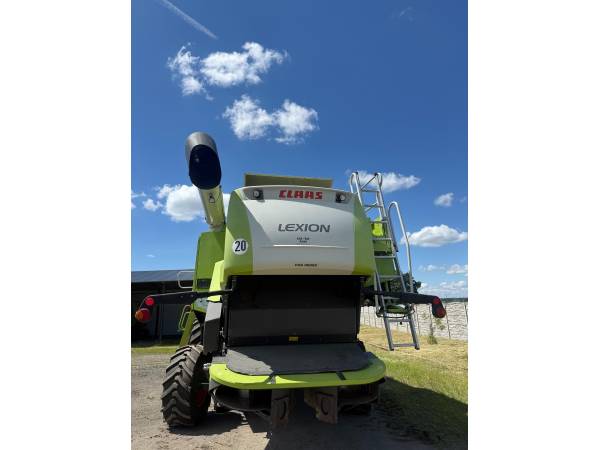 Комбайн Claas Lexion 760 (2011)