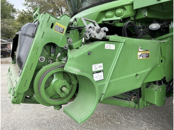 Комбайн John Deere S680 (2014)