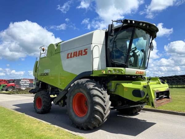 Комбайн Claas Lexion 660 (2012)