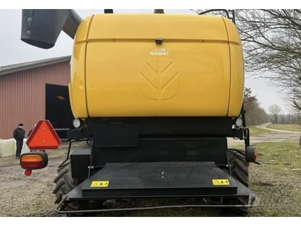 Комбайн New Holland CX6090 (2013)
