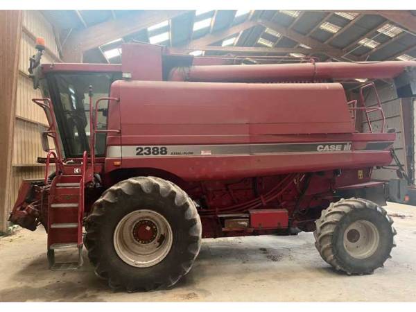 Комбайн Case IH 2388 Axial-Flow (2004)