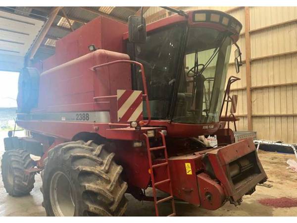 Комбайн Case IH 2388 Axial-Flow (2004)