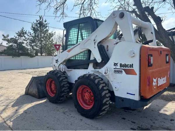 Міні-навантажувач Bobcat S650 (2012)