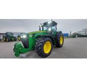 Трактор John Deere 8400R