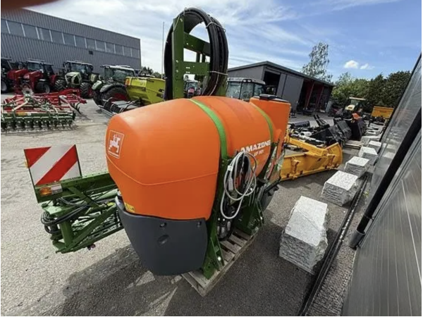 Навесной опрыскиватель Amazone UF-Q 901 (2025)
