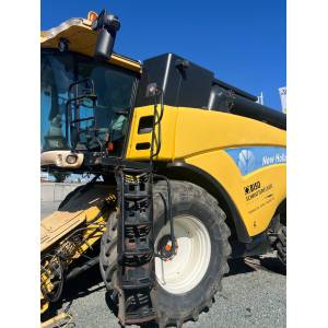 Комбайн New Holland CX760 (2005)