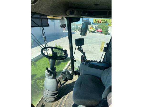 Комбайн New Holland CX760 (2005)