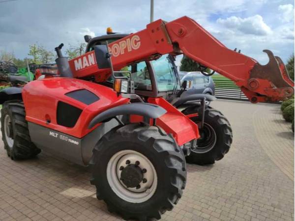 Навантажувач Manitou MLT 630 (2004)