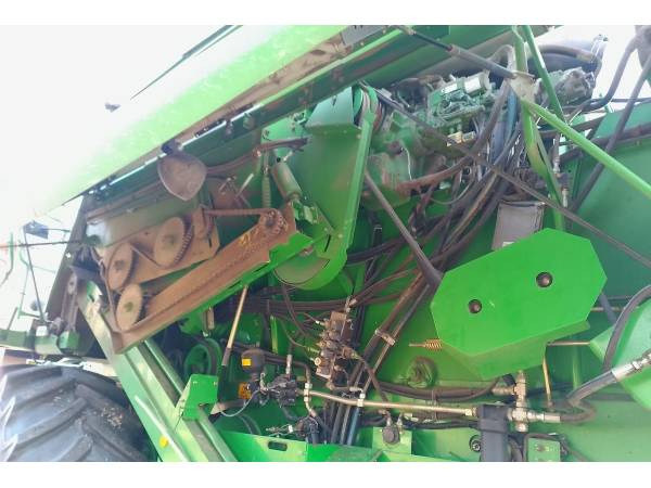 Комбайн John Deere T660i (2008)