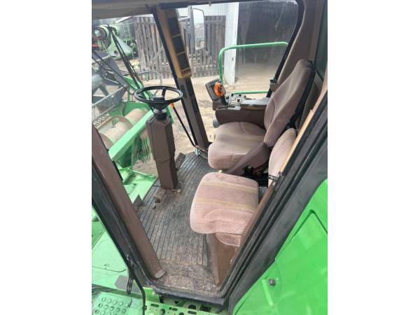 Комбайн John Deere W540 (2009)