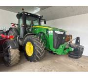 Трактор John Deere 8335R