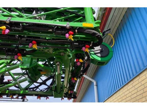 Причіпний обприскувач Amazone UX 5201 Super (2024)
