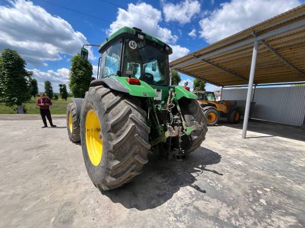 Трактор John Deere 8300 (1999)