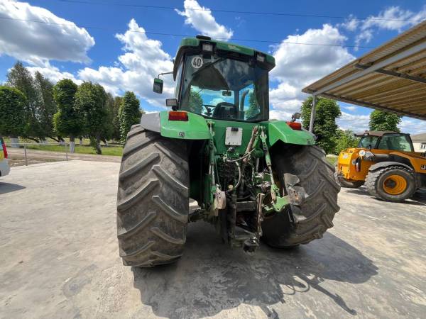 Трактор John Deere 8300 (1999)