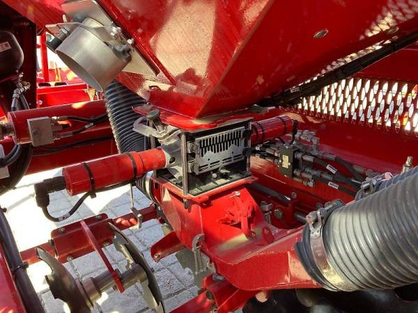 Сівалка точного висіву Horsch Pronto 6 DC  (2024)