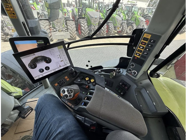 Трактор Claas Axion 960 (2018)