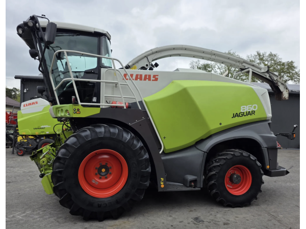 Кормозбиральний комбайн Claas Jaguar 860 (2015)