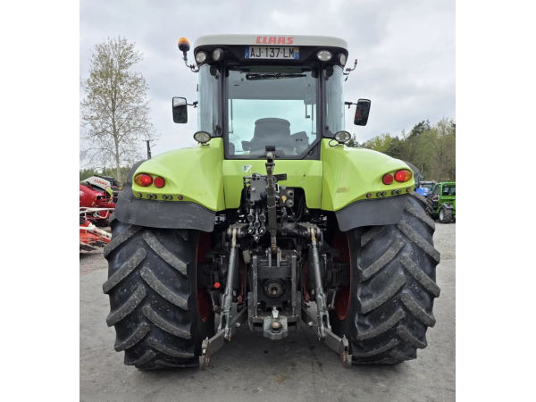 Трактор Claas Axion 850 (2010)