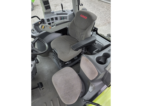 Трактор Claas Axion 850 (2010)