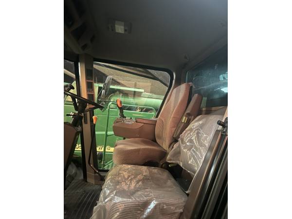 Комбайн John Deere W650 (2008)